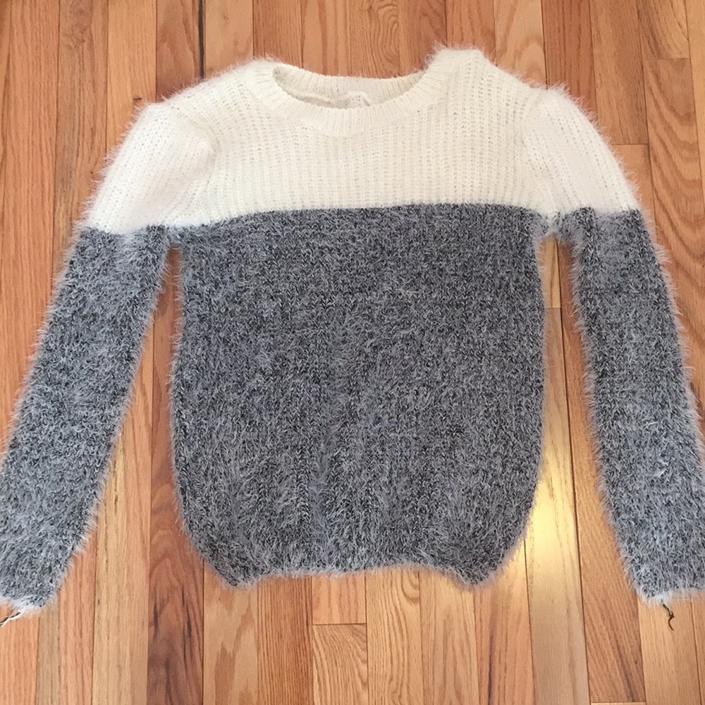 White and grey sweater